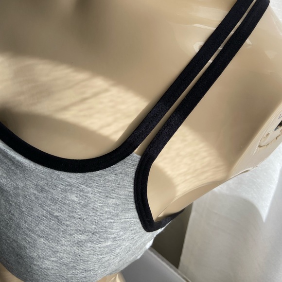34 fruit of the loom grey and black sports bra - Picture 6 of 12